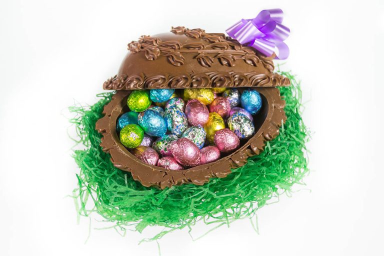 7 inch Shell Egg Aunt Charlotte's Candies